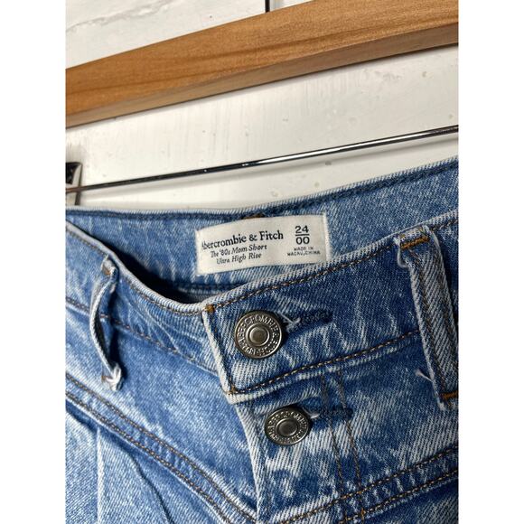 Abercrombie & Fitch 80s Mom Short Ultra High Rise Womens Denim Jean Shorts Sz 24 - Picture 4 of 6